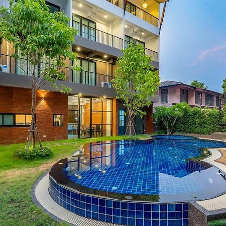 Momo Hotel Chiang Mai Dış mekan fotoğraf